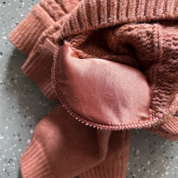 BlankNYC EUC Horizontal Cable Knit Sweater with Shoulder Pads in Terracotta Rust - Picture 9 of 9